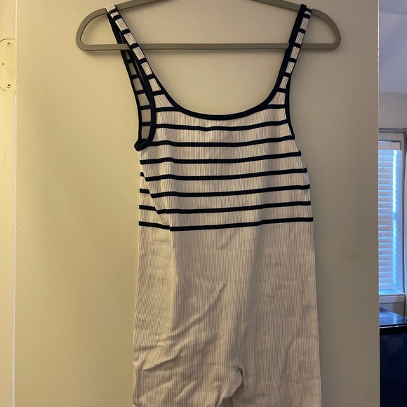 Zara Onesie - Picture 2 of 2